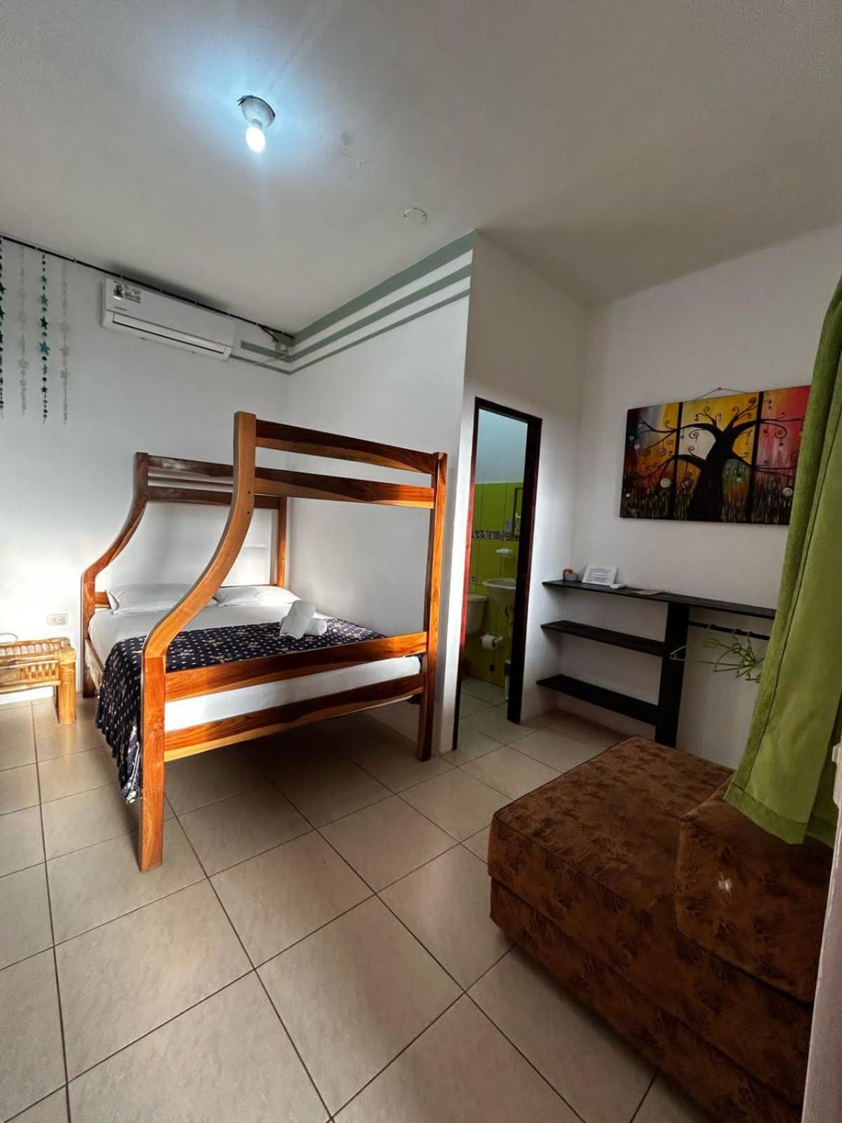 Hostal Casa Taisha Montanita Bagian luar foto