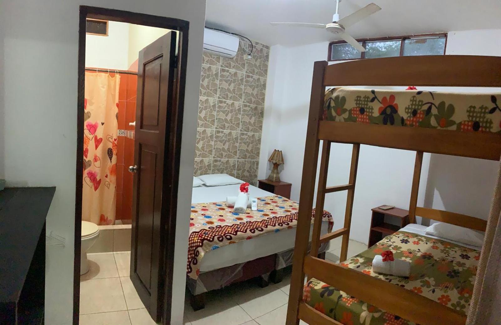 Hostal Casa Taisha Montanita Bagian luar foto